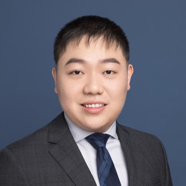 場(chǎng)內(nèi)股票配資 美股漲跌互現(xiàn)道指漲超100點(diǎn)，黃金收復(fù)3300美元